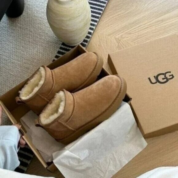 UGG Classic Ultra Mini Boots chestnut - Picture 1 of 6